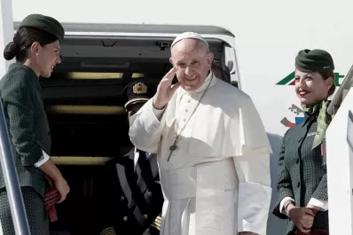 Por el coronavirus, el 2020 podría ser el primer año sin viajes papales desde 1978