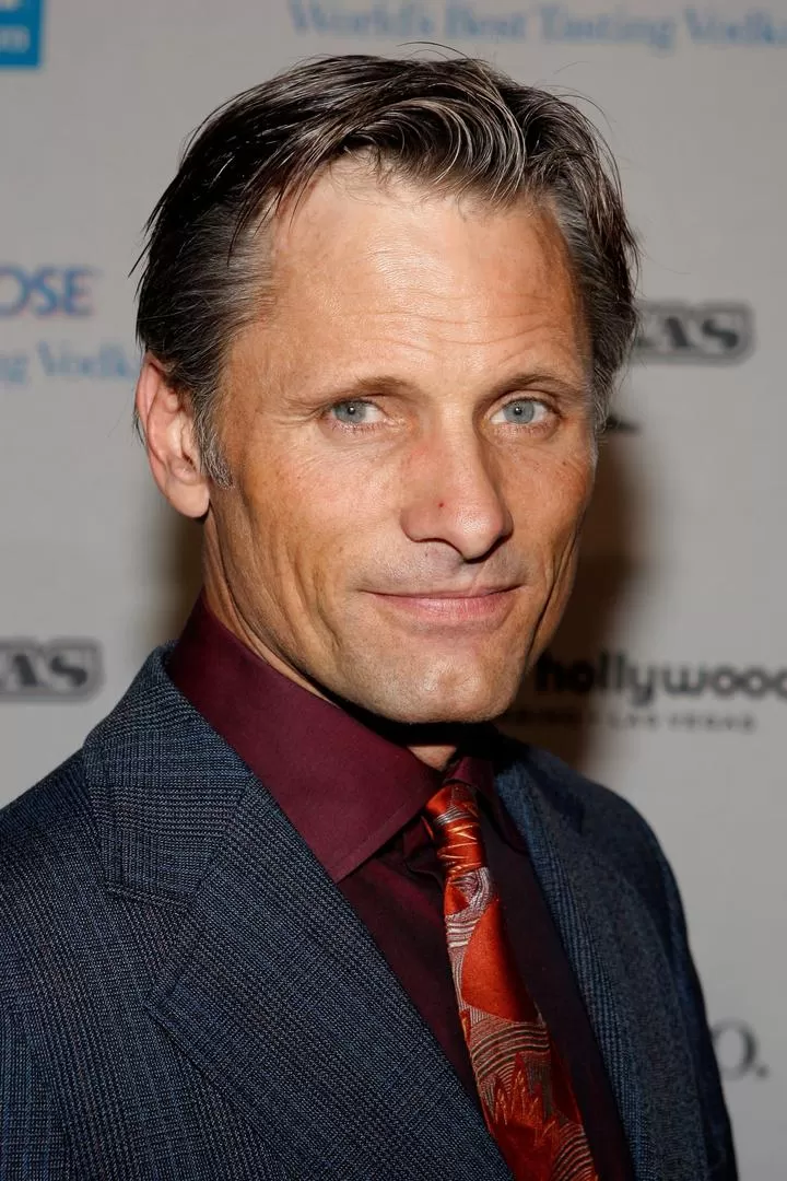 VUELA ALTO. Viggo Mortensen debuta como director en “Falling”. 