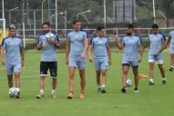 Tras las seguras bajas de Fernández, Rojas y Gissi, ¿quién se quedará en Atlético?  