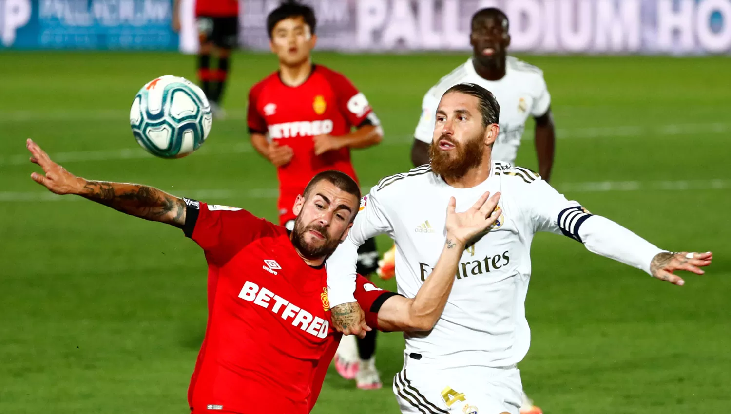 SÓLIDO. Liderados por Sergio Ramos, los madrileños vienen de derrotar por 2-0 a Mallorca.