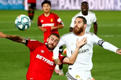 Real Madrid tiene la chance de arrebatarle la punta a Barcelona