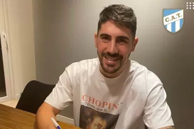 Pichi Erbes firmó y se queda en Atlético hasta fines de 2021