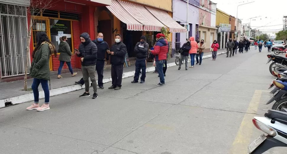 PREVENCION. Los monterizos están en alerta por los casos de contagios. la gaceta / foto de rodolfo casen