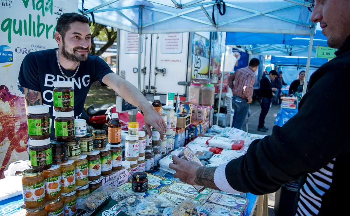 EMPRENDIMIENTOS LOCALES. La feria abrirá el sábado. Foto: Municipalidad de YB