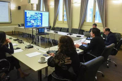 Los docentes podrán comprar computadoras a bajo precio y en 36 cuotas