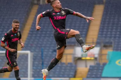 El Leeds de Marcelo Bielsa venció 3-1 al Blackburns Rovers y se acerca a la Premier