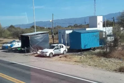 La agobiante travesía de un grupo de tucumanos repatriados que vuelve en colectivo