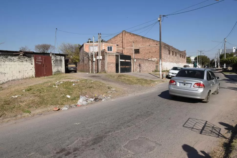 EL LUGAR. La menor, después de dejar la Sala Cuna, se instaló en un asentamiento de Catamarca al 1.200. la gaceta / Foto de José Nuno