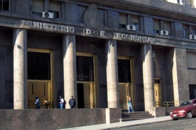 El Gobierno presentó una nueva propuesta de canje de la deuda