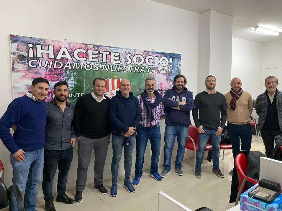 Entre todos parece más fácil