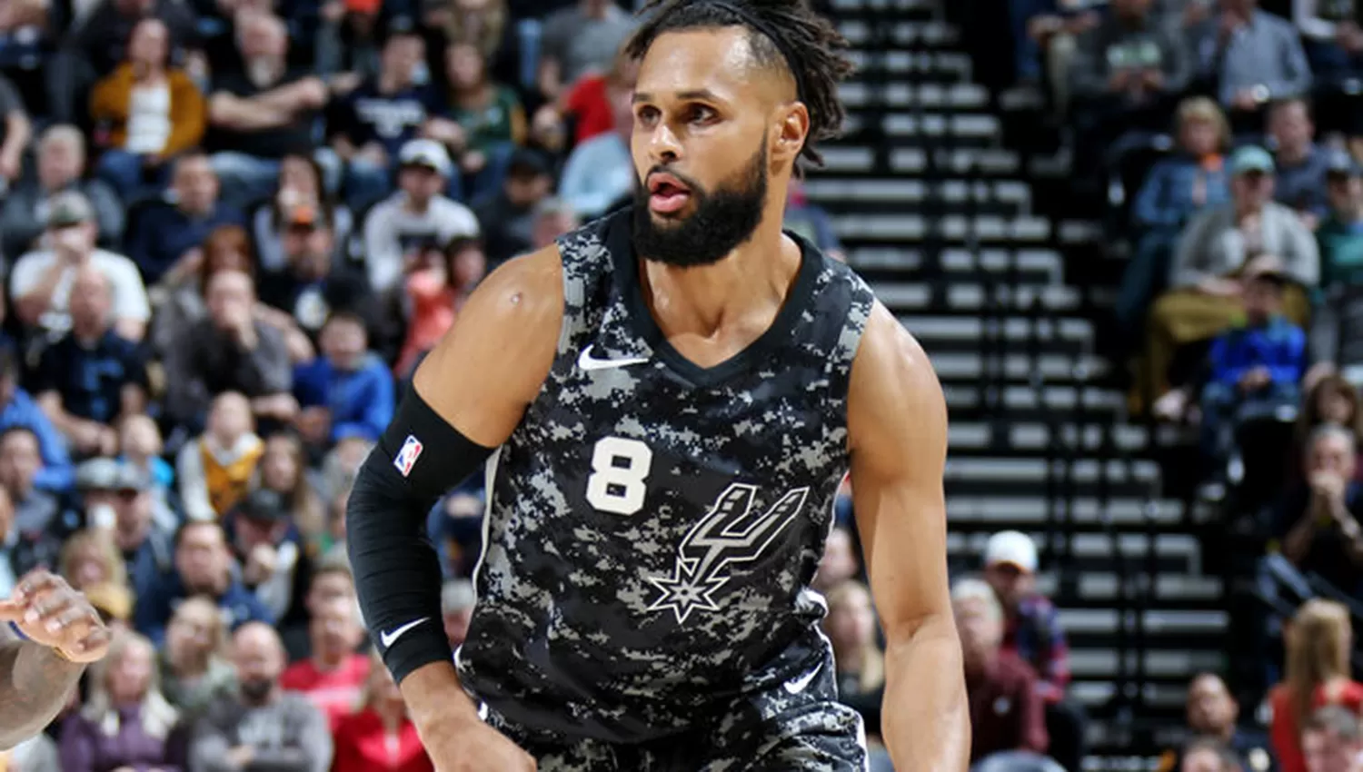 Patty Mills debutó hace 10 temporadas en la NBA. (ARCHIVO)