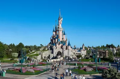 Con estrictas medidas sanitarias, Disneylandia de París se apresta a abrir la semana que viene