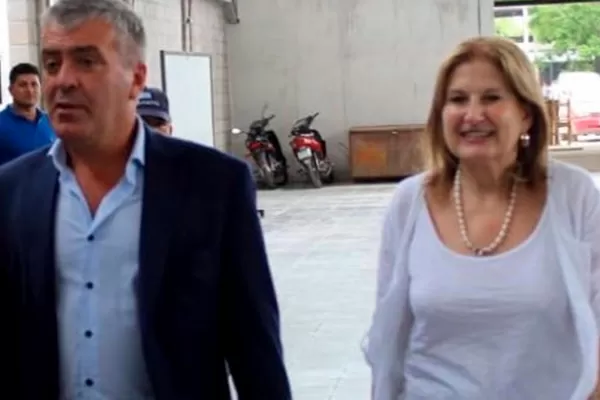 Cano y Ascárate consideran ilegal que la interventora de la AFI cobre dos sueldos del Estado