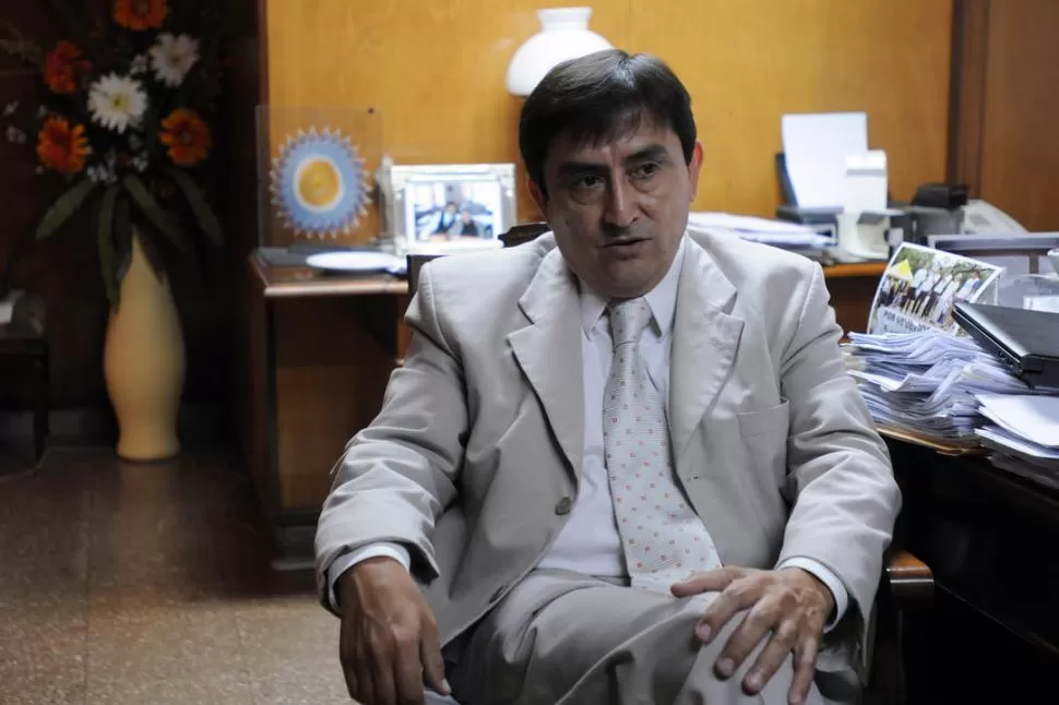 MATEO MARTÍNEZ. El decano contó que la Facultad está trabajando en un protocolo para evaluaciones online. 