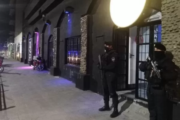 Controles nocturnos: operativos en cuatro locales por no respetar las medidas contra el covid-19