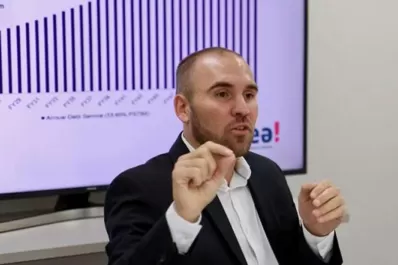 Guzmán confía en reestructurar la deuda externa