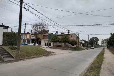Vecinos preocupados: reclaman reductores de velocidad en el Barrio 200 Viviendas