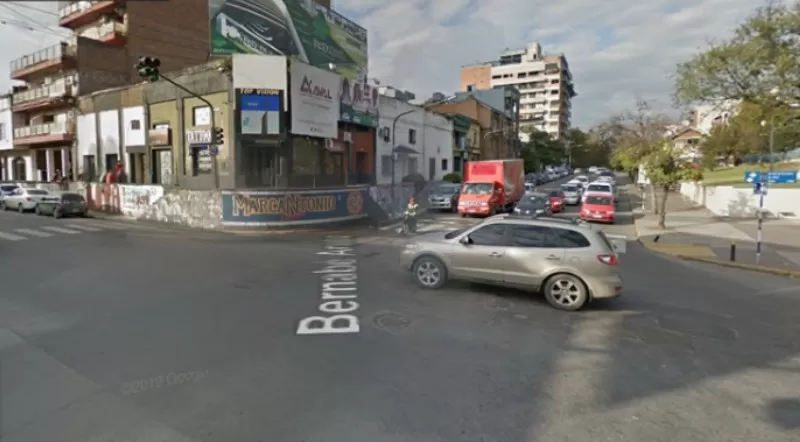 Quiso robar, intentó escapar por los techos de las casas y fue atrapado por la Policía