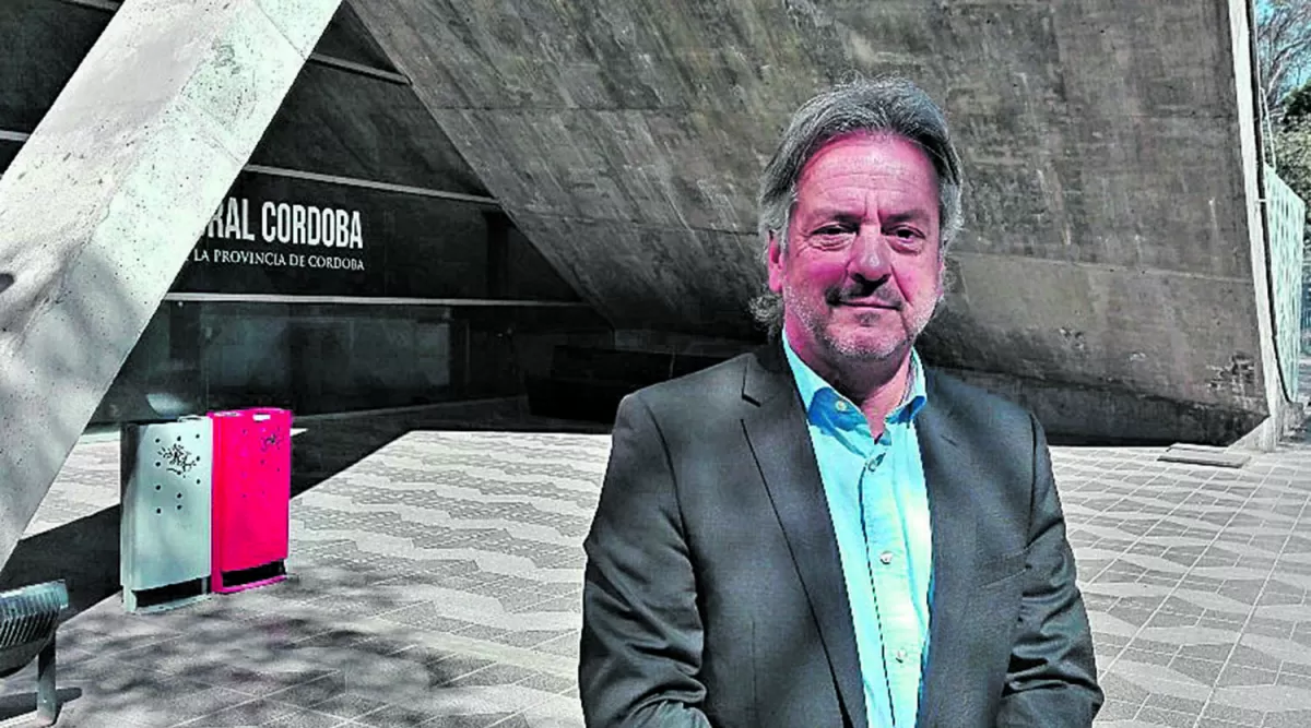 DEFINICIÓN. “La bioética nos aporta principios para establecer criterios en la asignación de recursos escasos”.