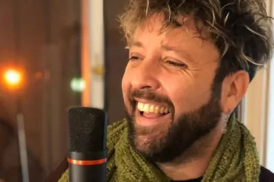 Pato Molina: el tucumano actúa en sus redes sociales