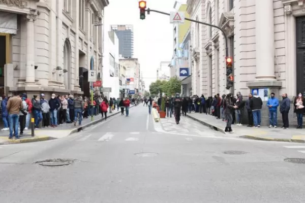 El movimiento en las calles es similar al de la precuarentena