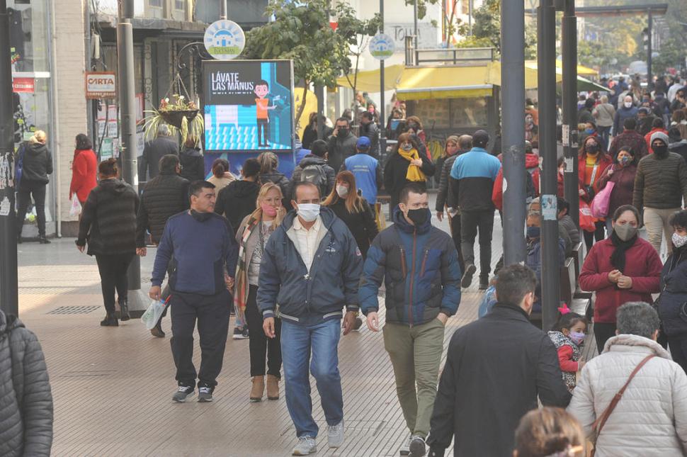 BARBIJO. Su uso es obligatorio por ley para andar por la vía pública. 