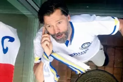 Un actor de Game of Thrones se emocionó con el ascenso obtenido por el Leeds de Bielsa