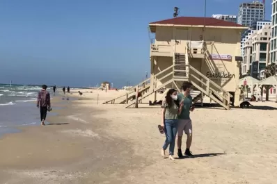 El coronavirus avanza descontrolado en Israel: cierran playas y comercios no esenciales