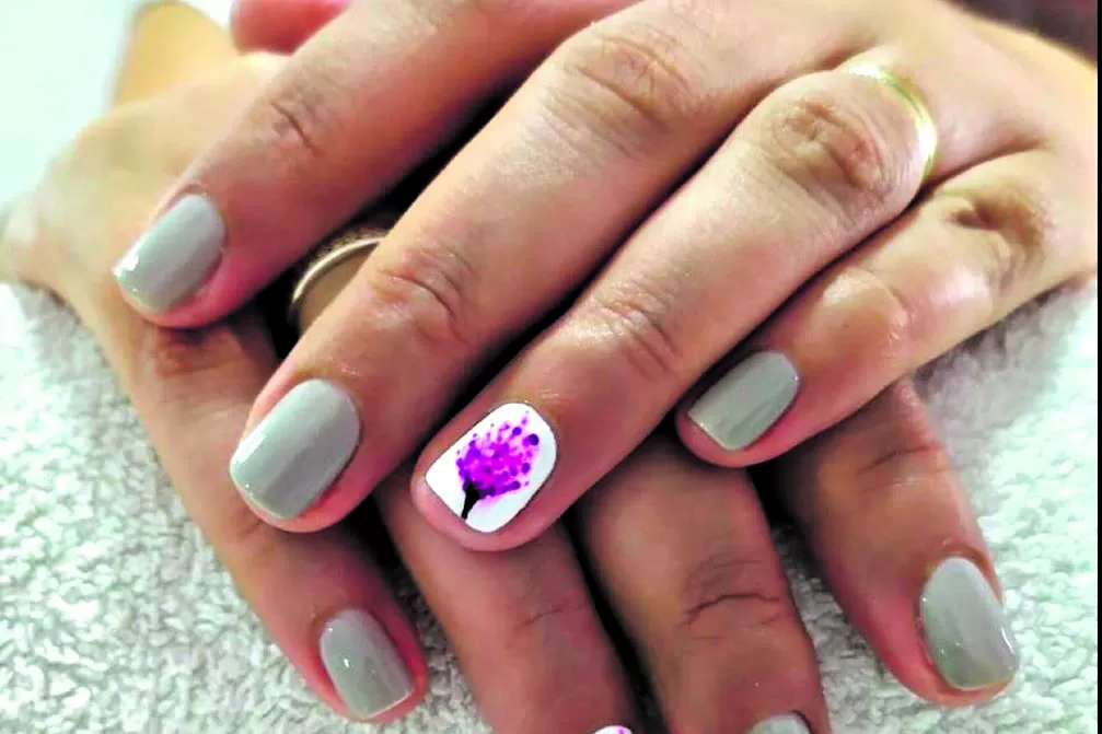 Uñas: Colores y formas con el esmaltado semipermanente