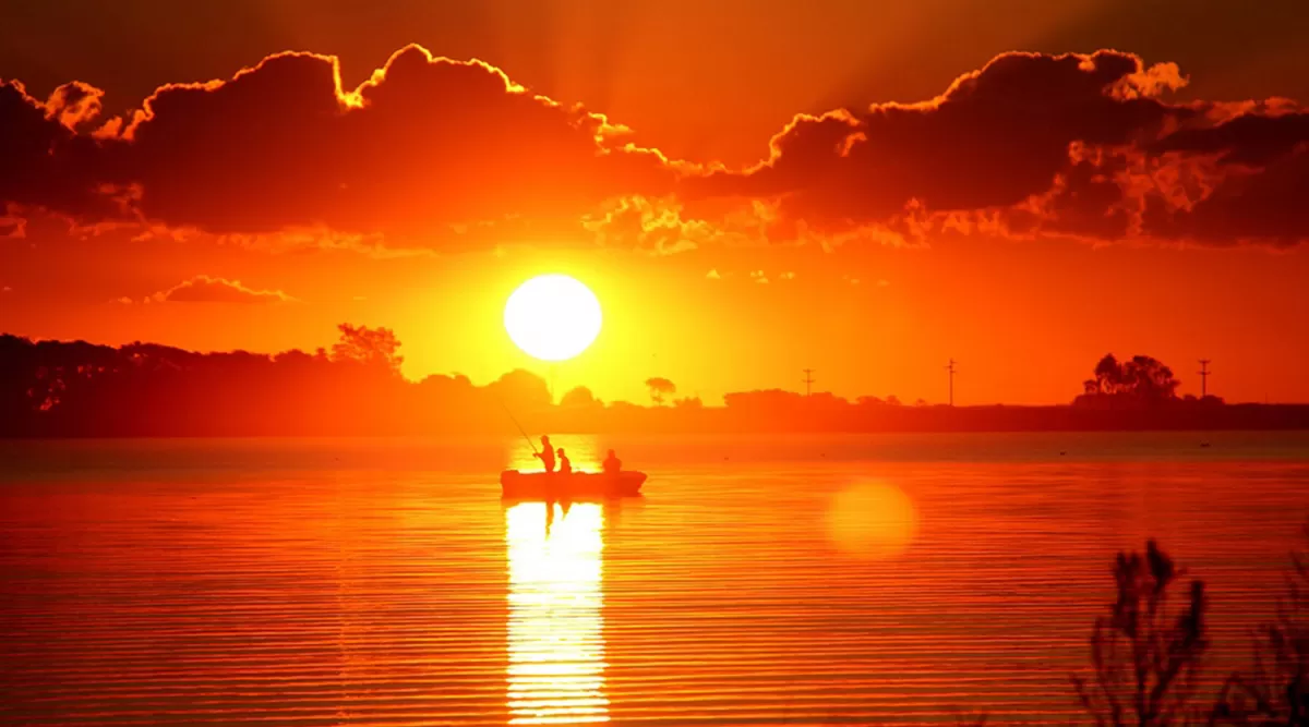 LAGUNA DE PUAN. Son famosos sus bellos atardeceres para contemplar.