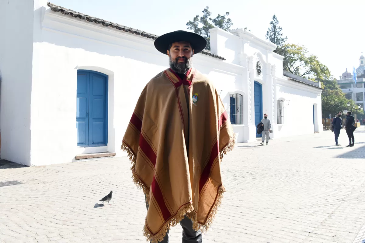 Los orígenes del poncho tucumano