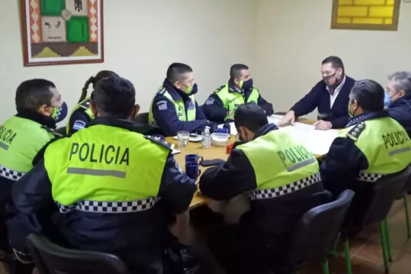 Operativos de seguridad en Yerba Buena para evitar las celebraciones por el Día del Amigo