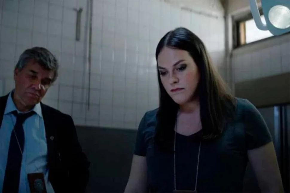 INVESTIGACIÓN. Daniela Vega interpreta a una de las agentes abocadas al caso. Es un brillante thriller policial. 