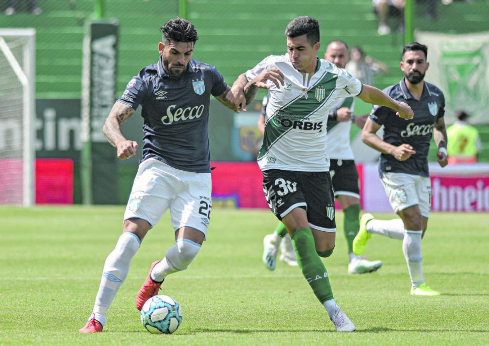  Cinco goles anotó Javier Toledo en la última Superliga. Fue uno de los máximos artilleros del equipo y convirtió el último tanto “decano” antes de la suspensión del fútbol por la pandemia: fue el 1 a 0 parcial de Atlético ante River en el cierre del campeonato y que imposibilitó la consagración del “Millonario”.