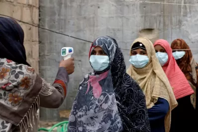 La pandemia amenaza con deshacer el avance económico de las mujeres, según el FMI