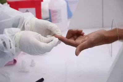 Dos camioneros dieron positivo en el test rápido de coronavirus y se encendió la alarma en Tucumán