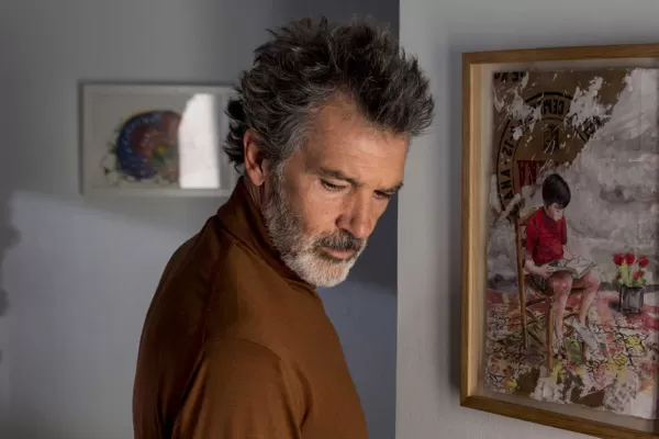 “Dolor y gloria”: debate sobre el filme de Almodóvar
