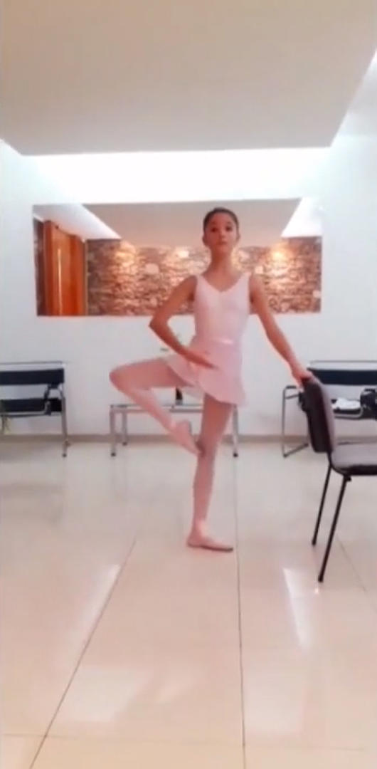 PENSANDO EN LOS OTROS. Milagros quiere enseñar gratis danza clásica.  