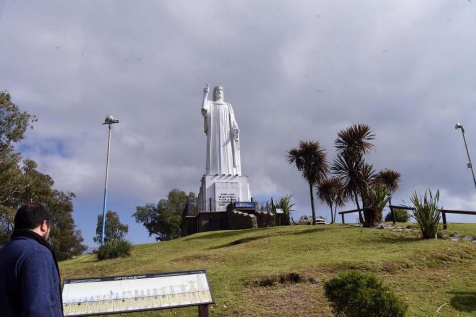 SAN JAVIER / RACO, LA MONTAÑA RECIBIRÁ VISITANTES. Para disfrutar de la montaña sin irse tan lejos de la ciudad. El precio arranca desde los $ 4.576 por persona, para dos noches. Incluye alojamiento, excursiones y media pensión, y una cama o cuna adicional para un menor de cinco años.