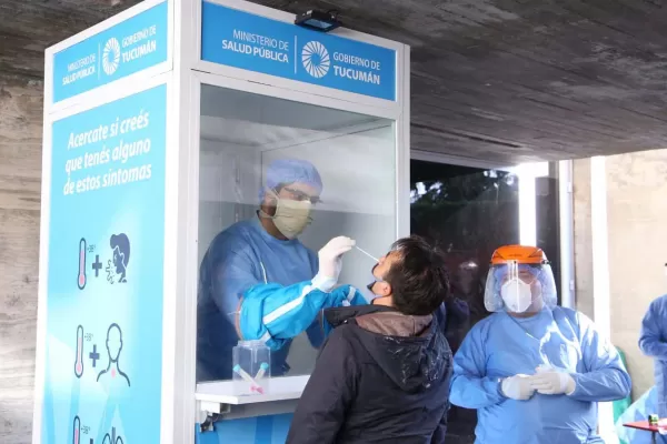 Se van haciendo más de 10.000 hisopados en Tucumán desde que comenzó la pandemia