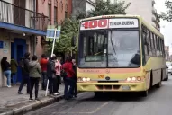 Los choferes postergaron el paro para el martes