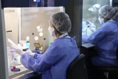 Hay casos de coronavirus en 14 de los 17 departamentos, advirtió el decano de Medicina