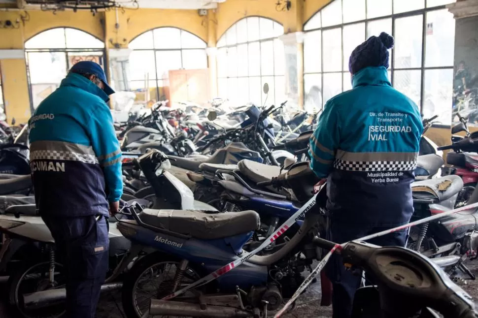 POSIBLE FUTURA CHATARRA. Los rodados se encuentran en el corralón de la Ciudad y en el galpón de la Guardia Urbana Municipal. municipalidad de yerba buena