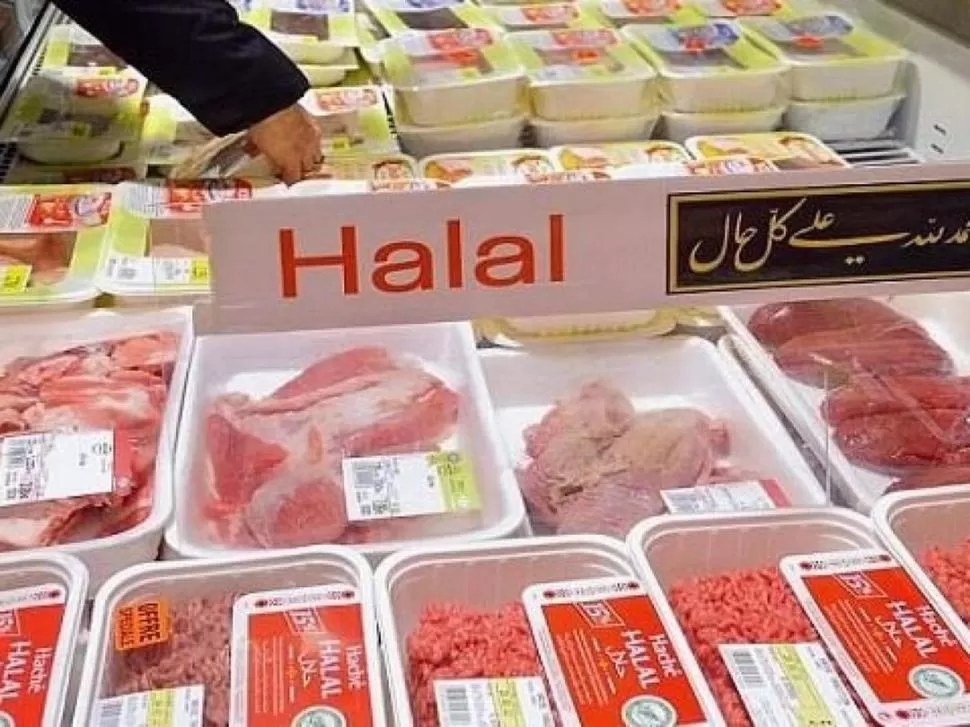 NORMA. La ley malaya exige el rito Halal para la producción y para la faena.  