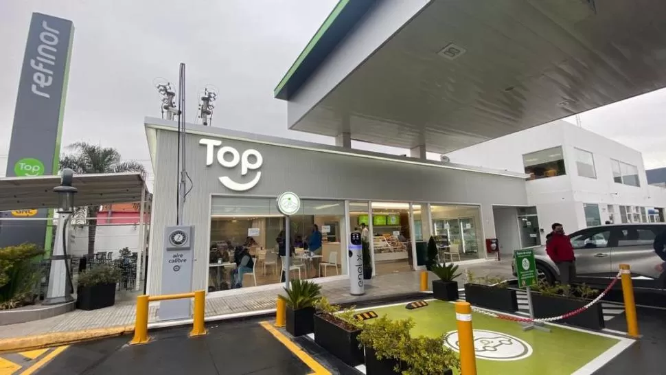 CARGA RÁPIDA. Podrá realizarse en el renovado Centro de Servicios El Bajo, de Avenida Benjamín Aráoz 93. 