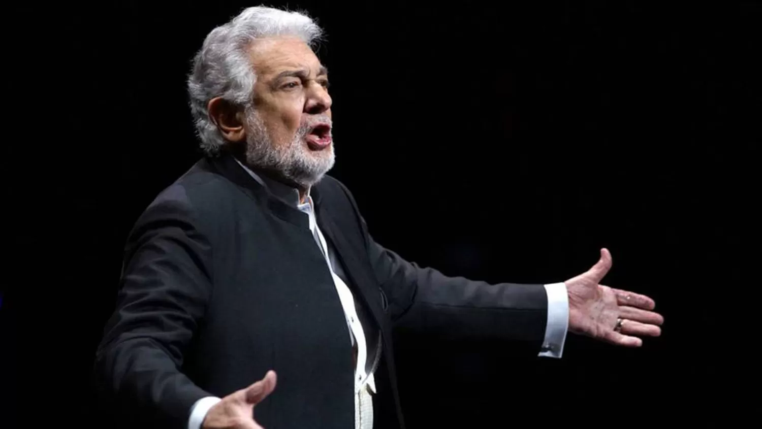 Distinguen a Plácido Domingo: reconocimiento en Salzburgo