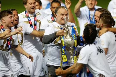 Bielsa, a punto de extender su contrato con Leeds United