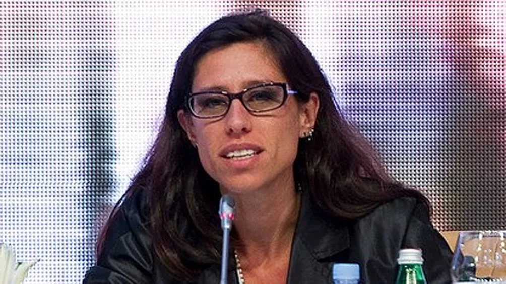 Paula Español. TÉLAM 