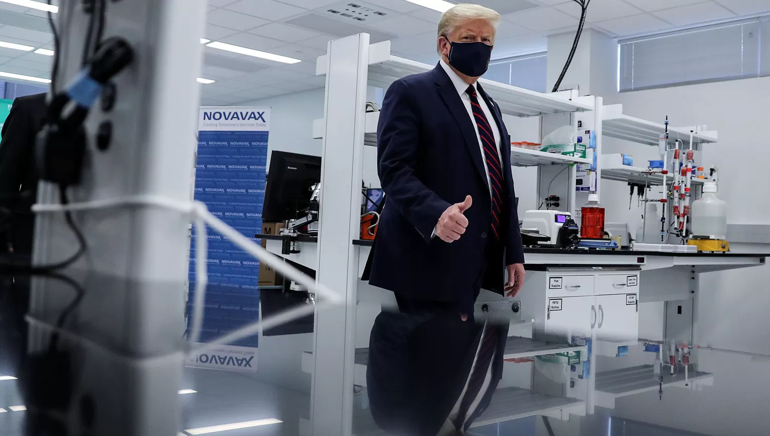 EL LUNES. Trump desplegó actividades en Carolina del Norte para promover el desarrollo de una vacuna. reuters