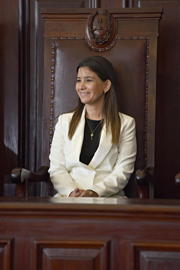 PRESIDENTA. Rodríguez Campos. 